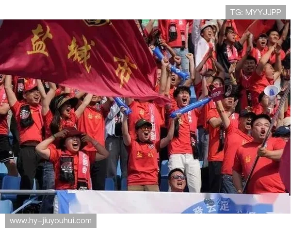 热血绿茵激情绽放打造专属足球主题球迷时尚帽款